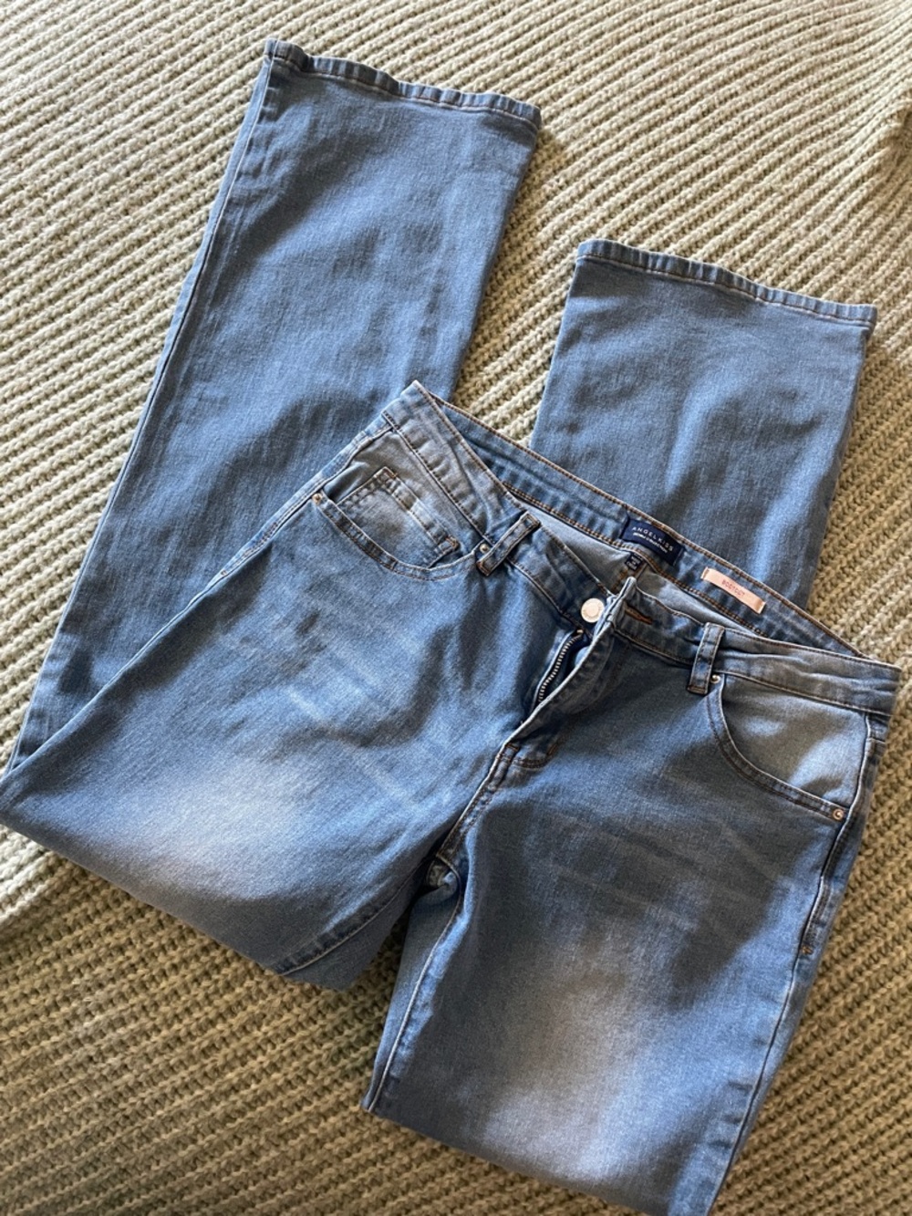Angel Kiss Bootcut Jeans in Faded Blue